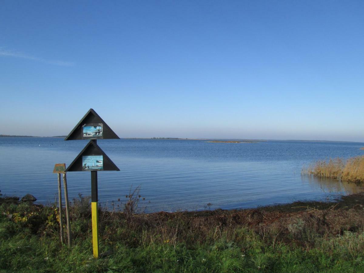 Kihelkonna Jahimaja Majutus Apartamento Exterior foto